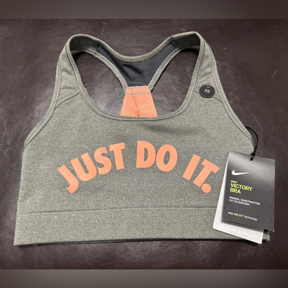 Nike Victory Bra - Picture 1 of 5